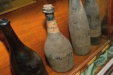 Последняя обнаруженная бутылка вина 1540 года принадлежала Генри Симону, отпрыску древней семьи из Визбадена