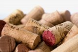 Рекоркинг дает виноторговцам возможность оценить содержимое бутылки, прежде чем выставить ее на продажу