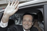 Интересно, обзавелся ли новый французский президент алкотестером?    parismatch.com