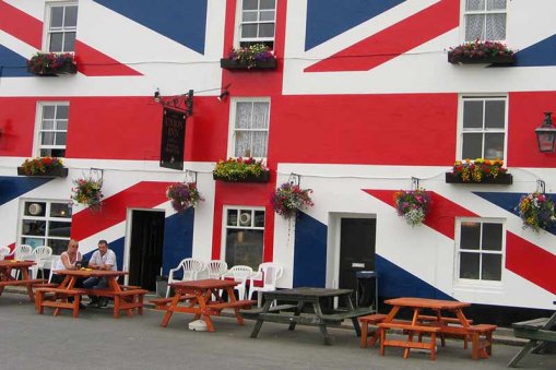 Large_british-pub